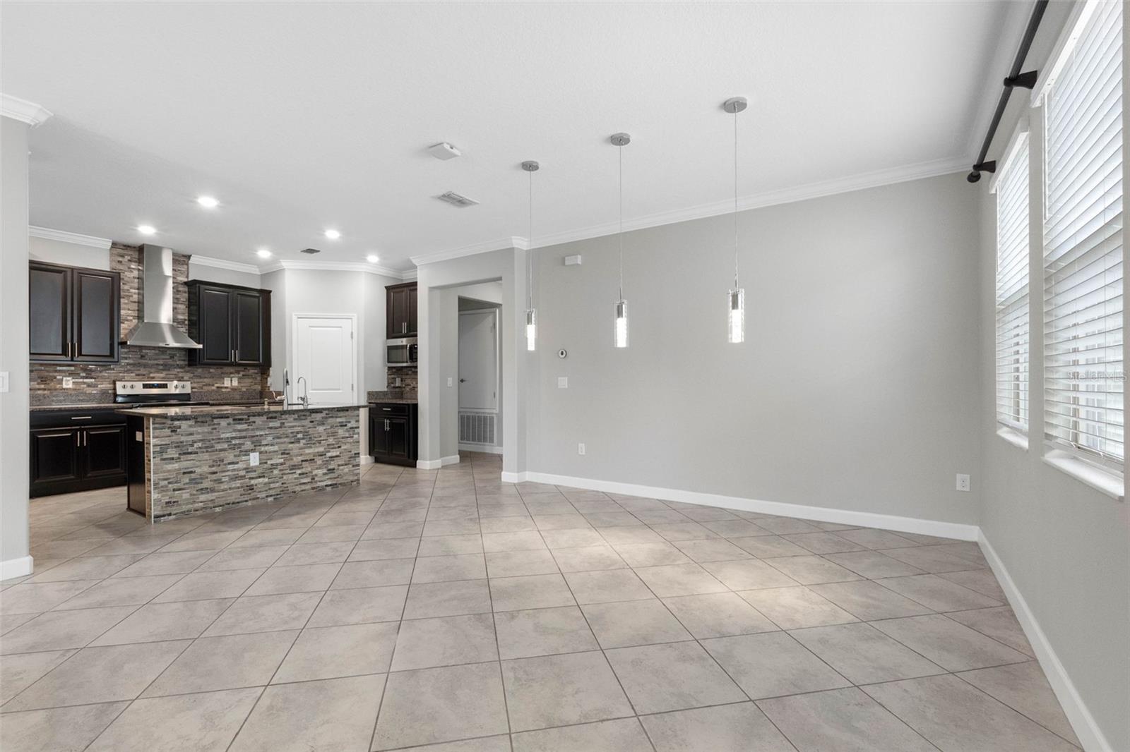 9730 Ivory Dr Property Photo 24
