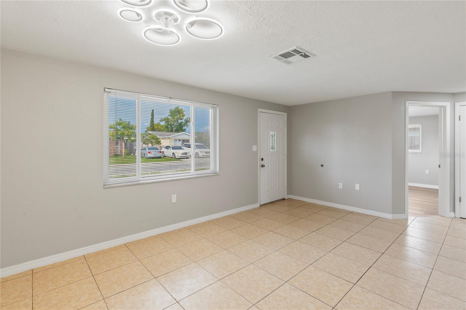 3130 Coldwell Dr Property Photo 9