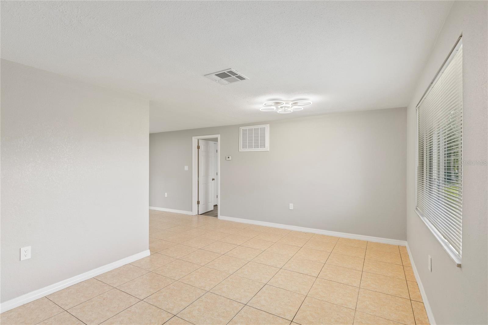 3130 Coldwell Dr Property Photo 10