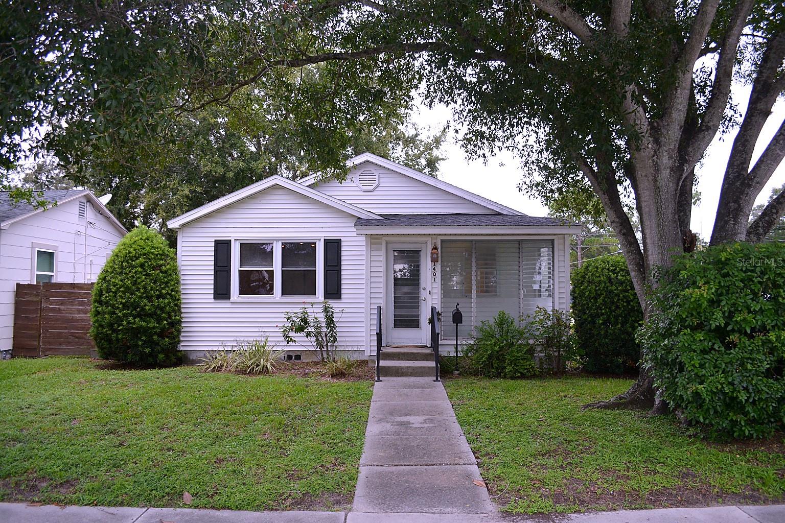 1401 34th Ave N Property Photo 1