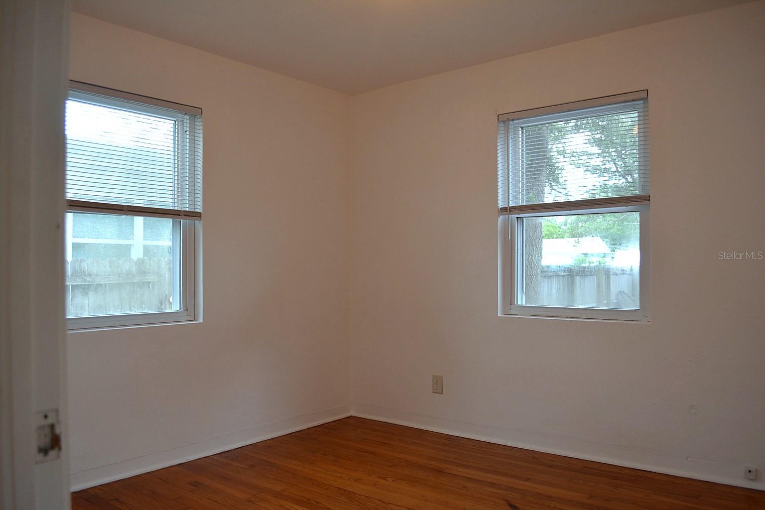 1401 34th Ave N Property Photo 14