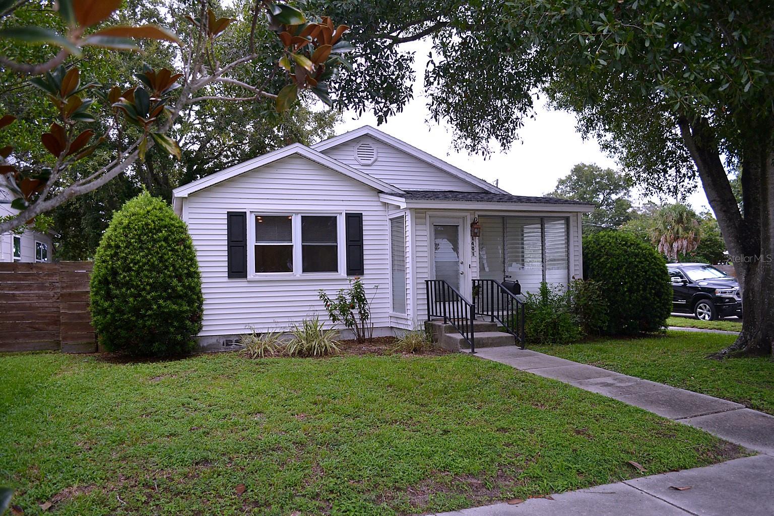 1401 34th Ave N Property Photo 23
