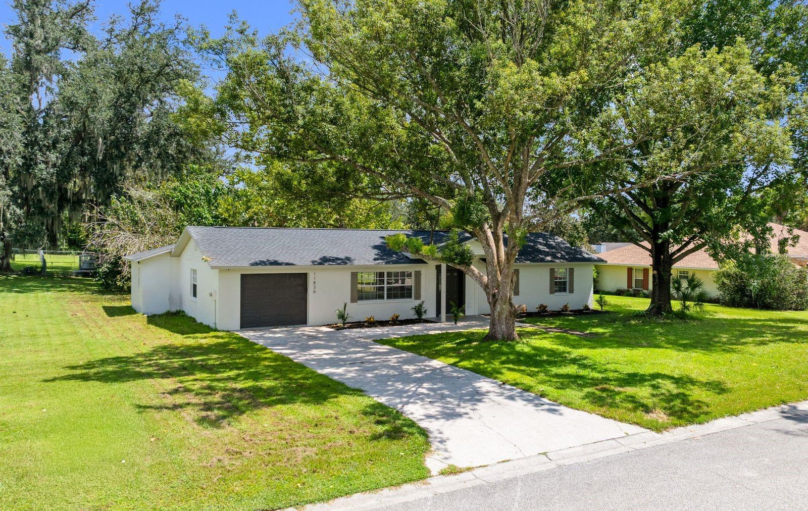 11836 Orange St Property Photo 2