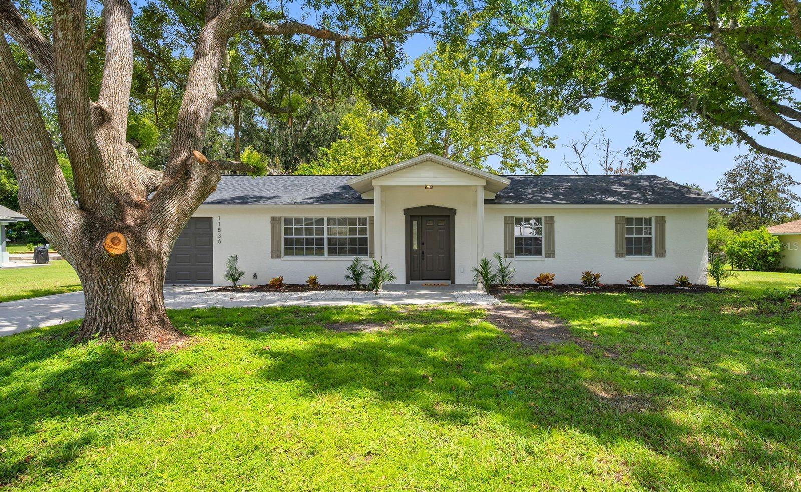 11836 Orange St Property Photo 3