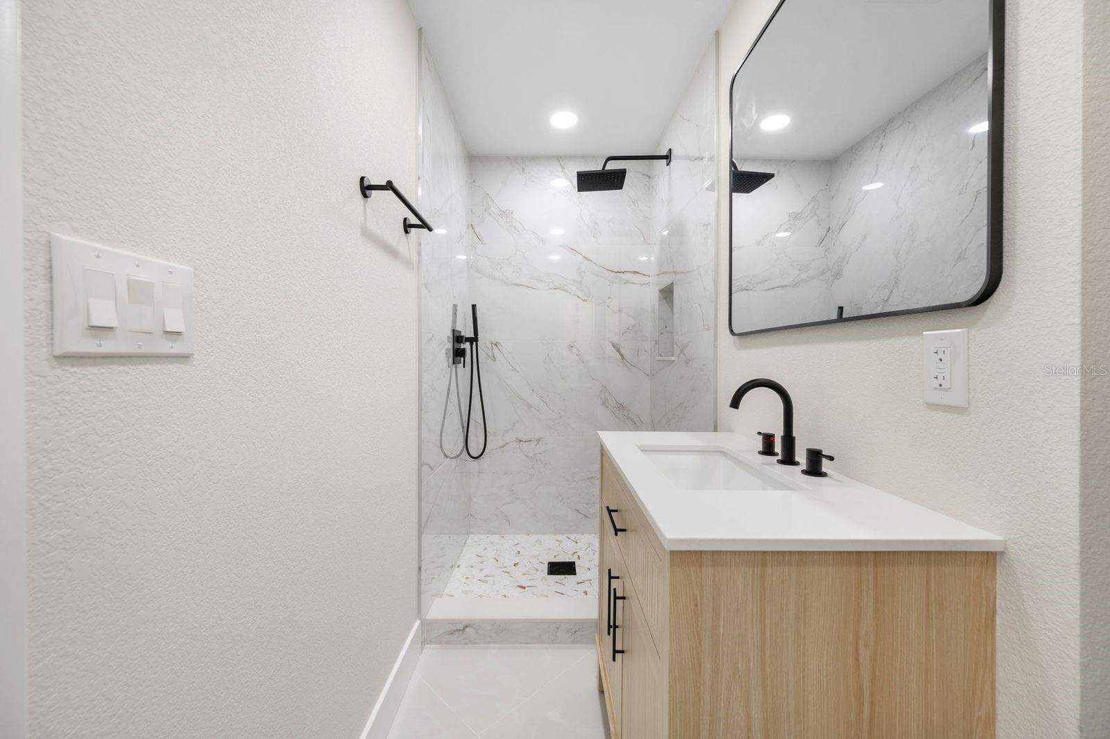 11836 Orange St Property Photo 17