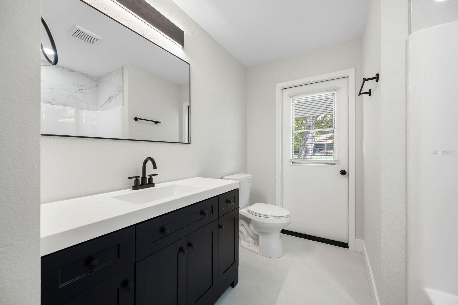 11836 Orange St Property Photo 24