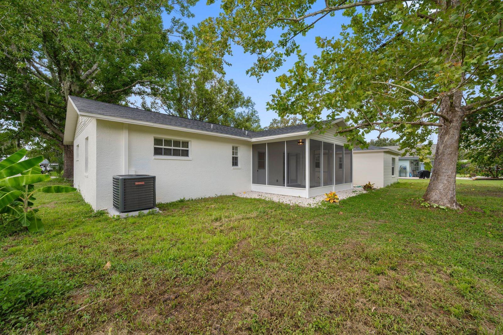 11836 Orange St Property Photo 34