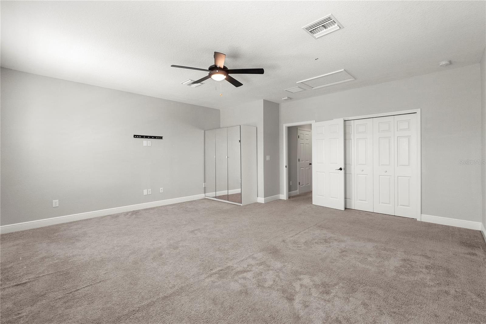 1404 Hamlin Ridge Ave Property Photo 34