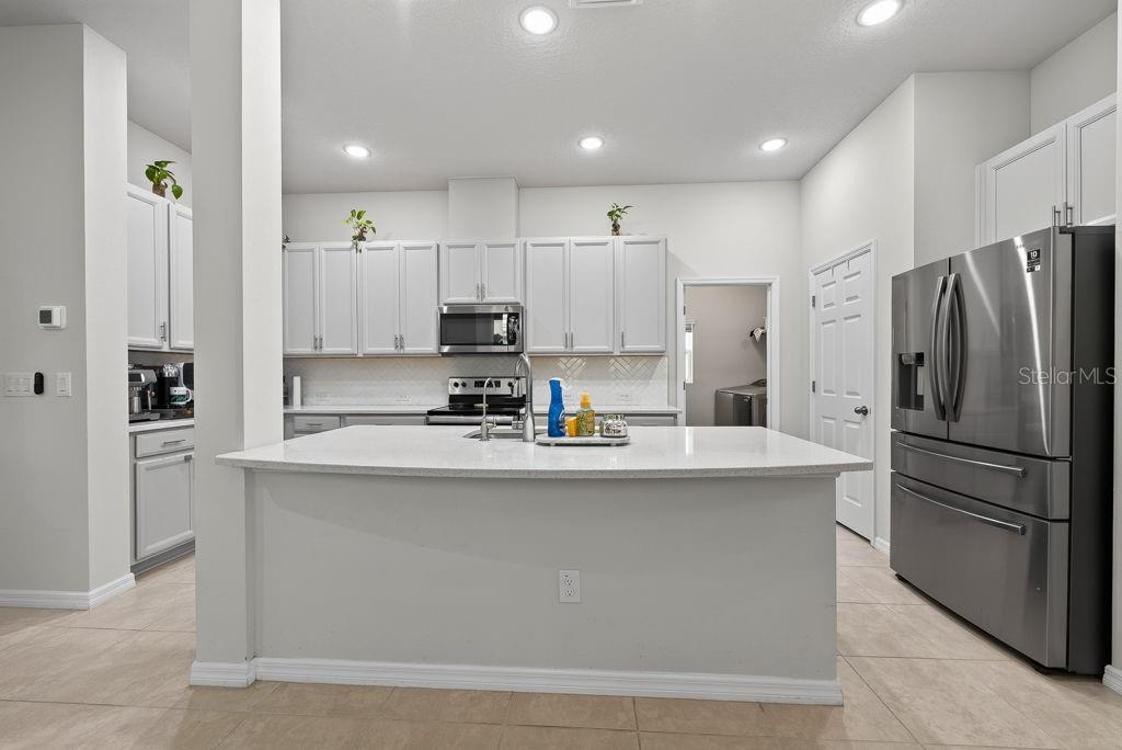 28583 Cozy Creek Dr Property Photo 12