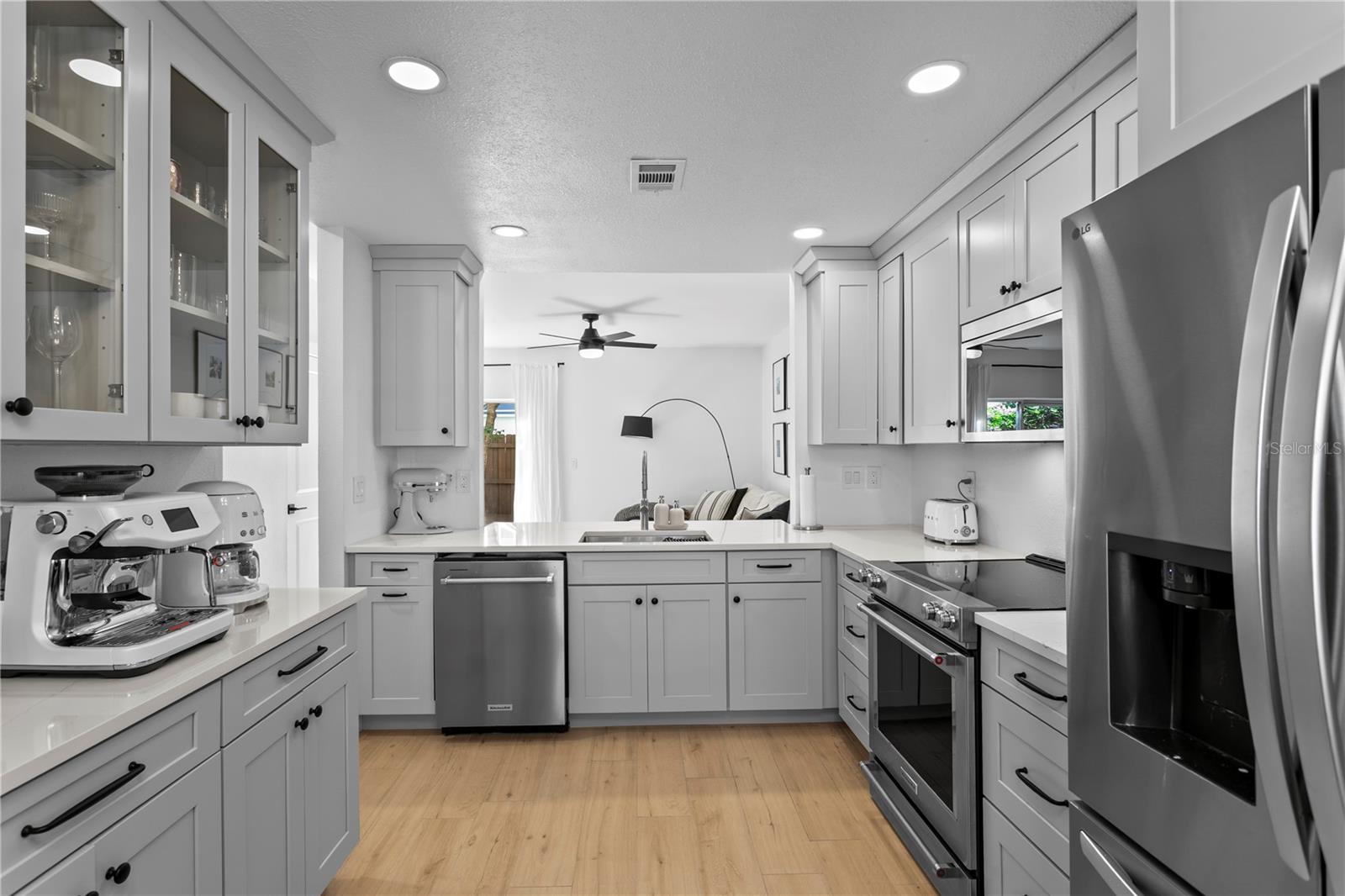 409 S Audubon Ave #2 Property Photo 3