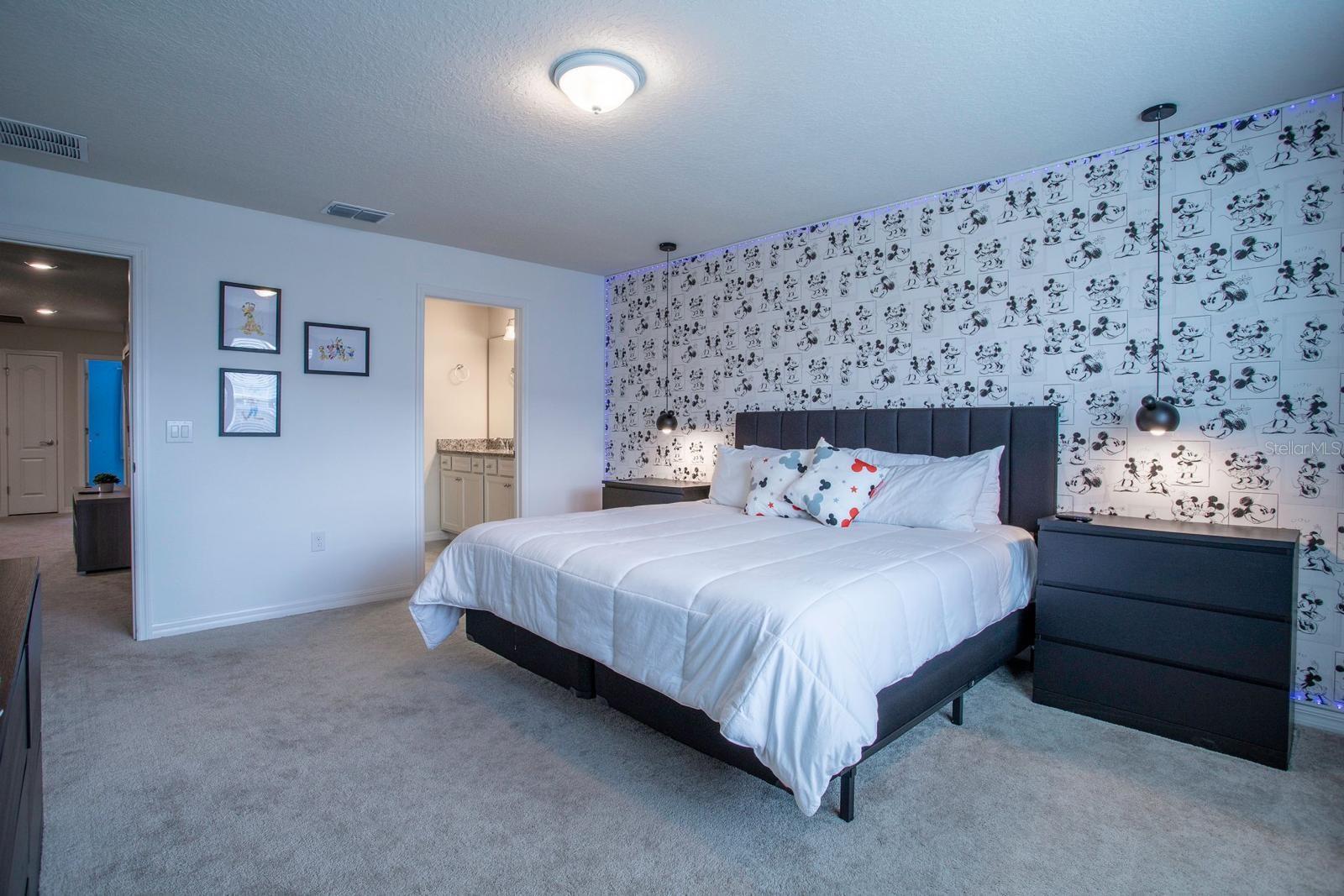 7108 Oakmoss Loop Property Photo 16