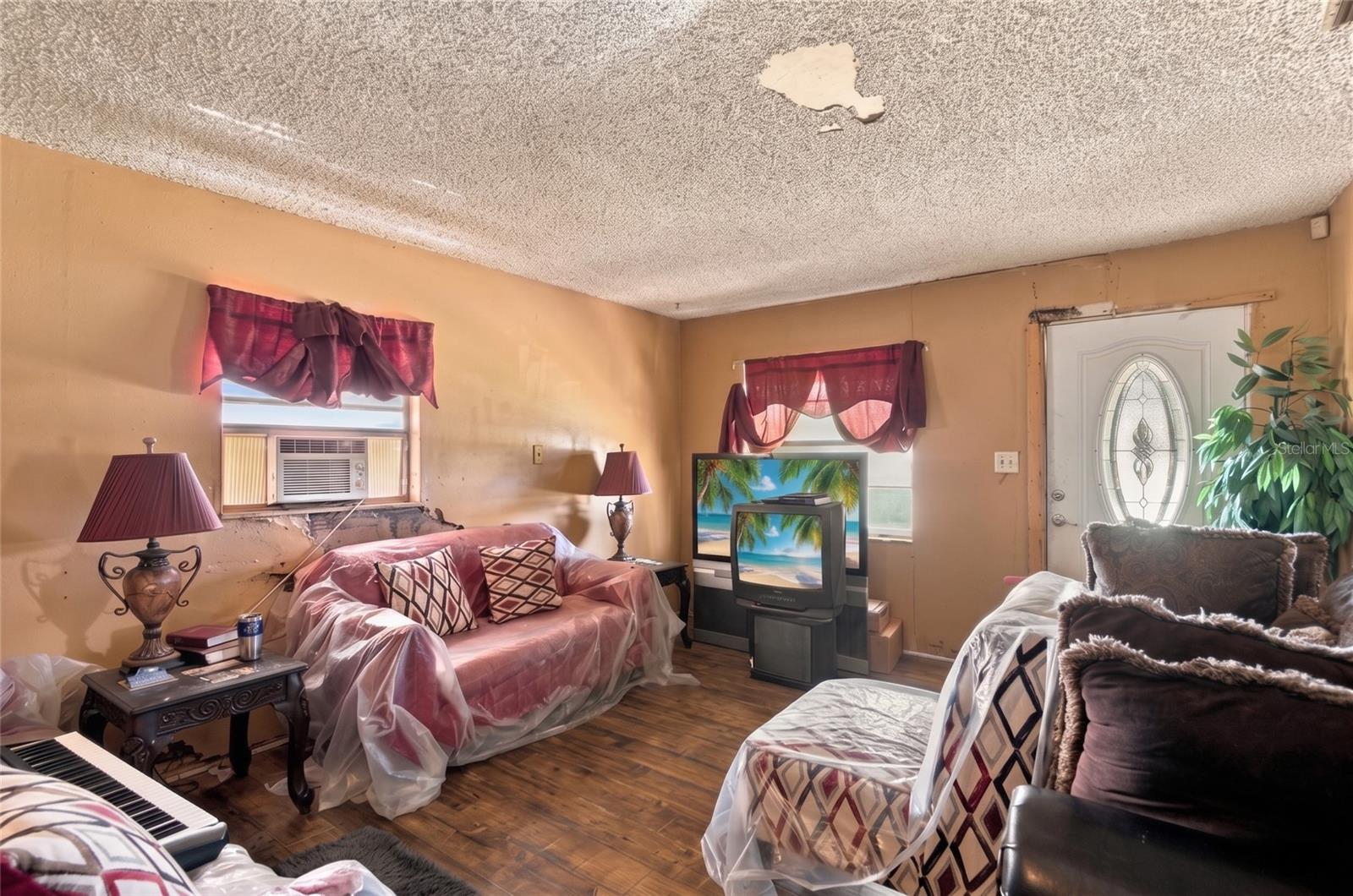 37317 Moceri Ave Property Photo 2