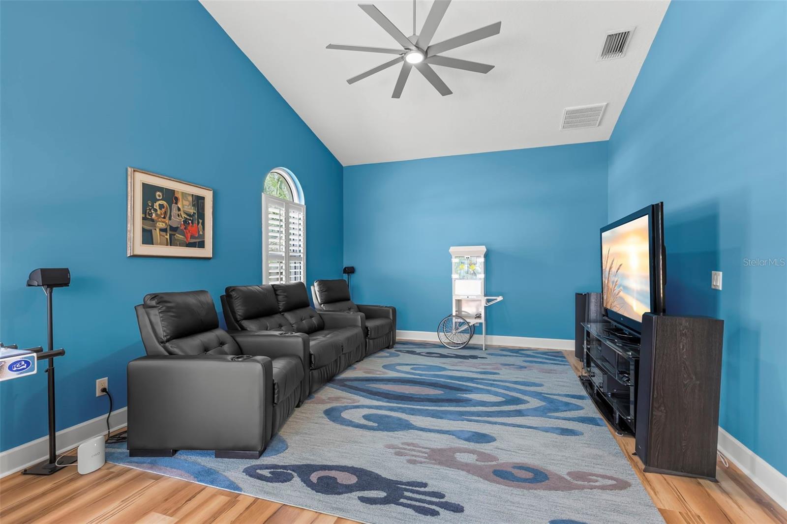 10205 Falcon Ter Property Photo 35