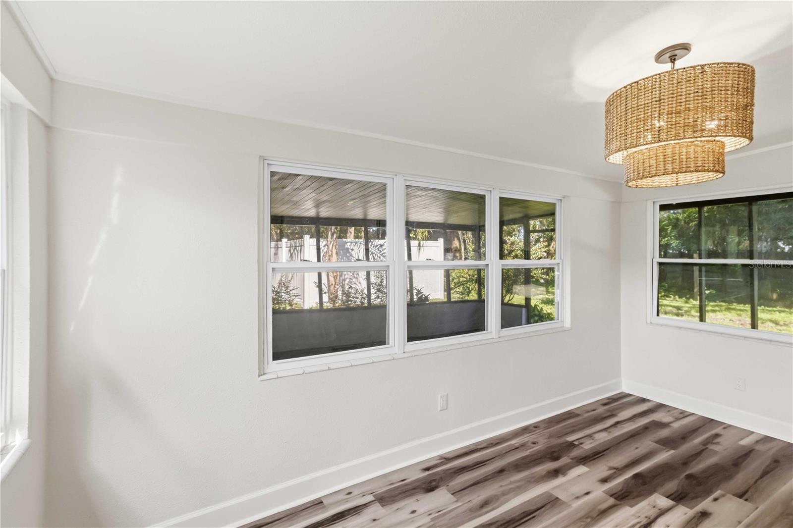 1806 Dierker Dr Property Photo 10