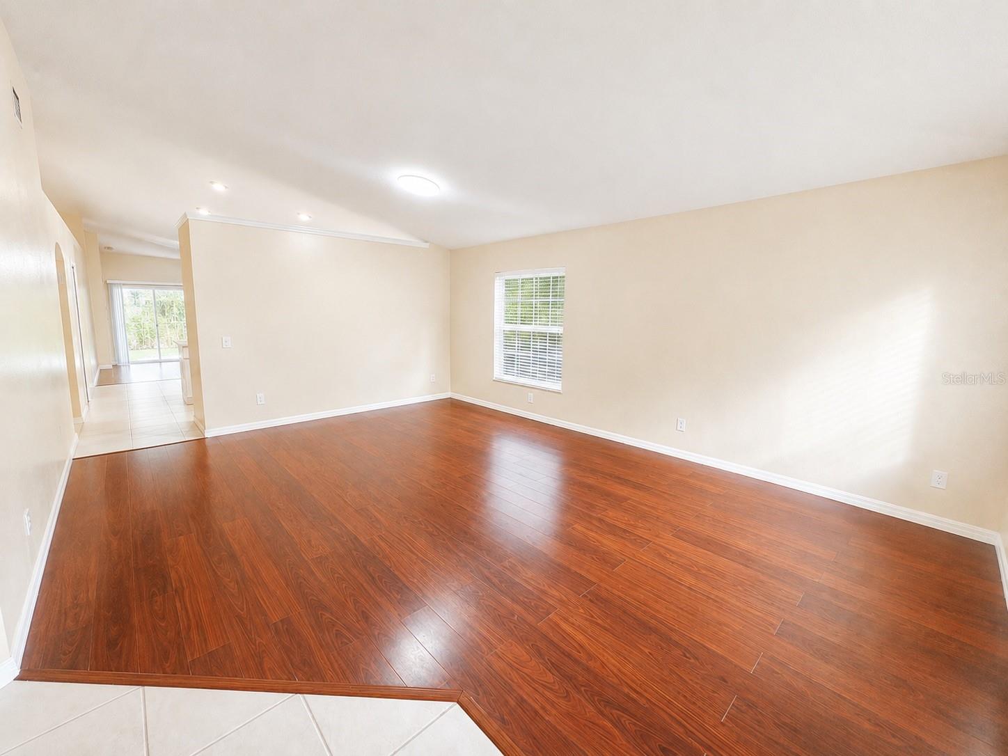 3207 Clover Blossom Cir Property Photo 4