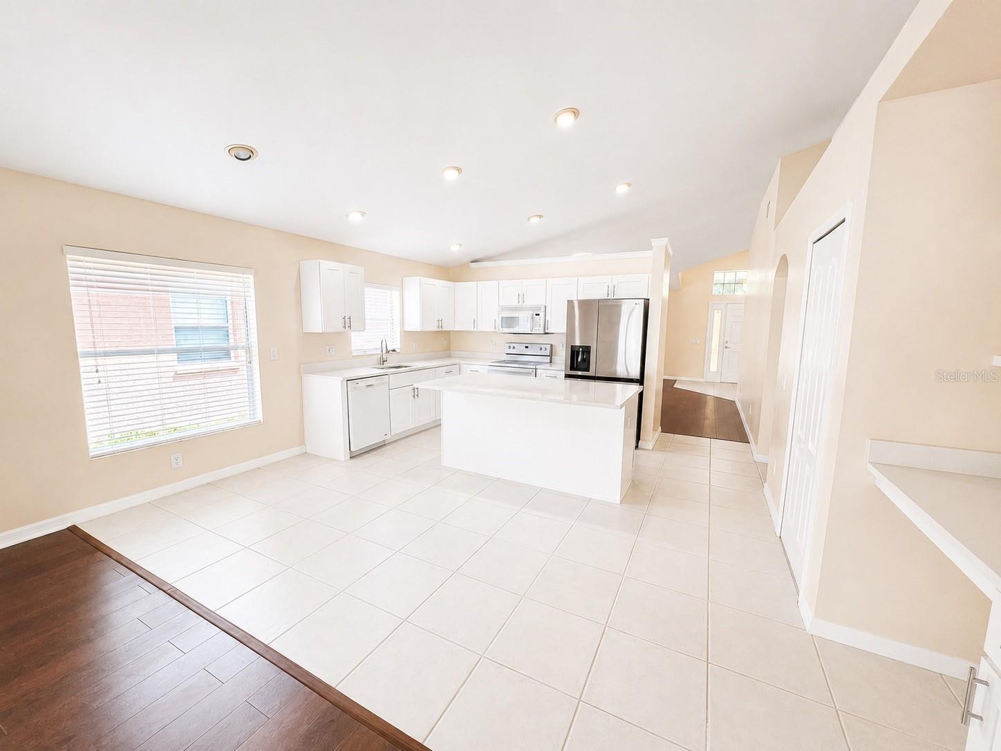 3207 Clover Blossom Cir Property Photo 9