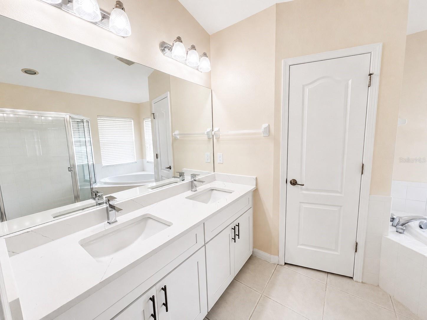 3207 Clover Blossom Cir Property Photo 16