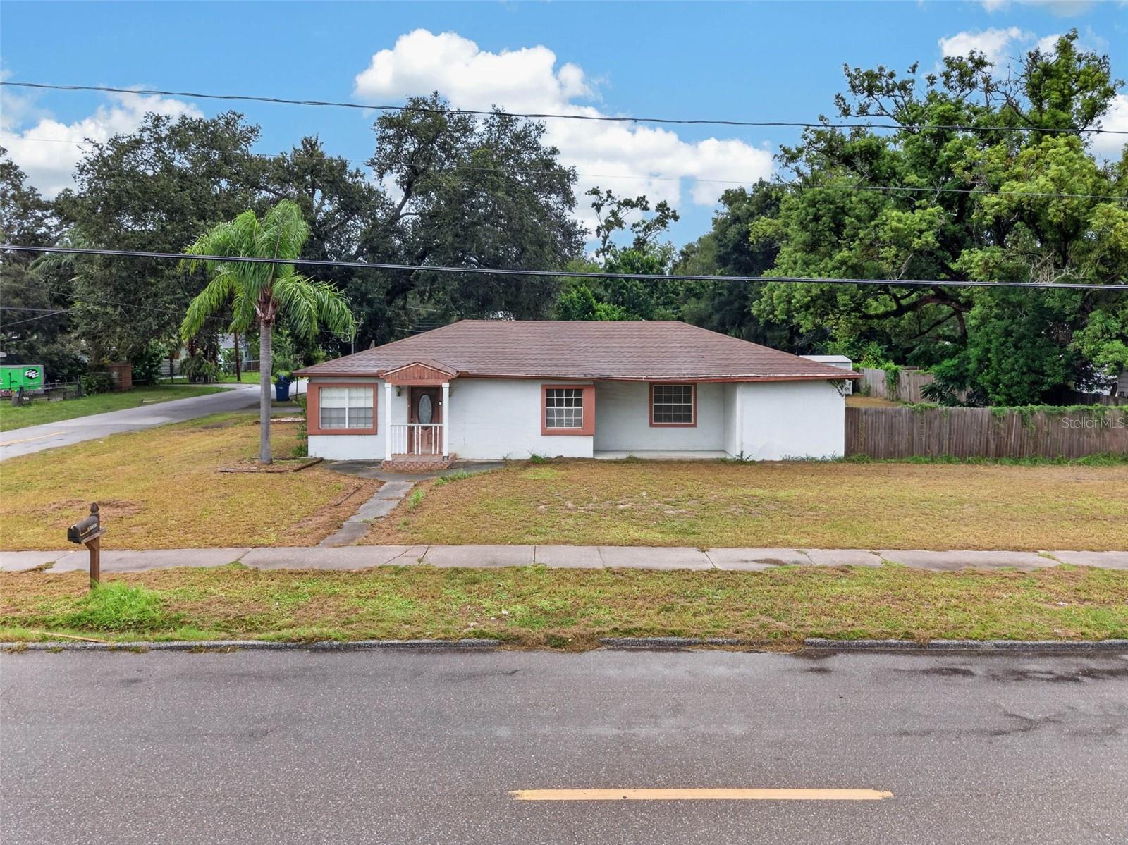 1302 E Sligh Ave Property Photo 43