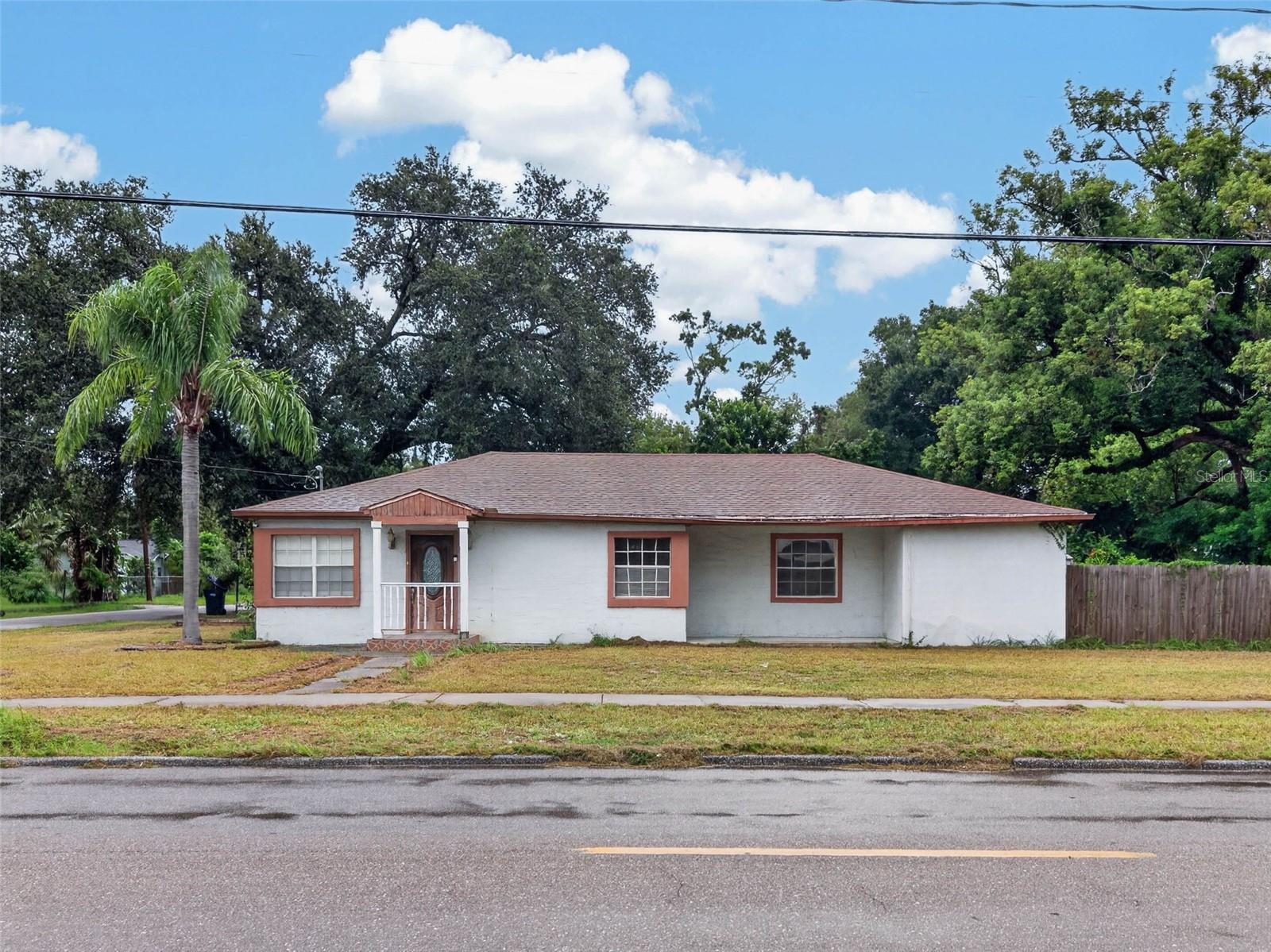 1302 E Sligh Ave Property Photo 44