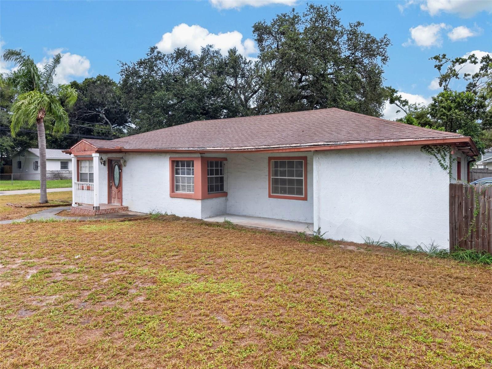 1302 E Sligh Ave Property Photo 46
