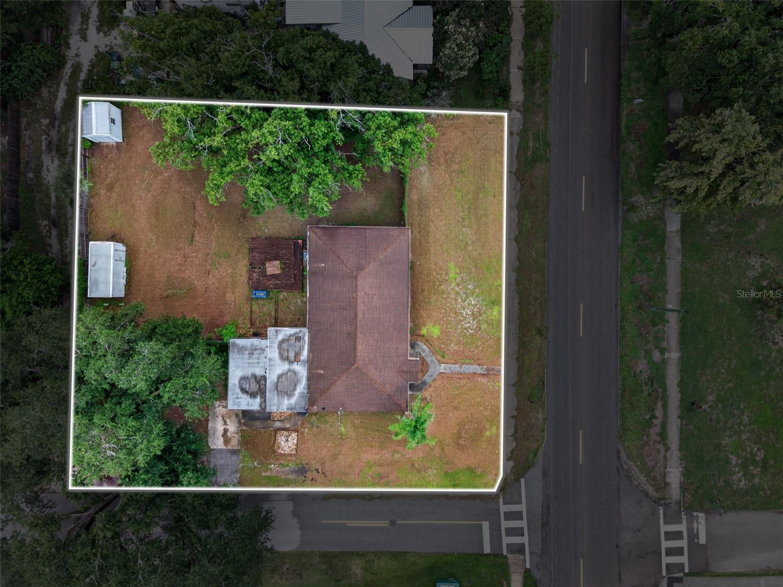 1302 E Sligh Ave Property Photo 53