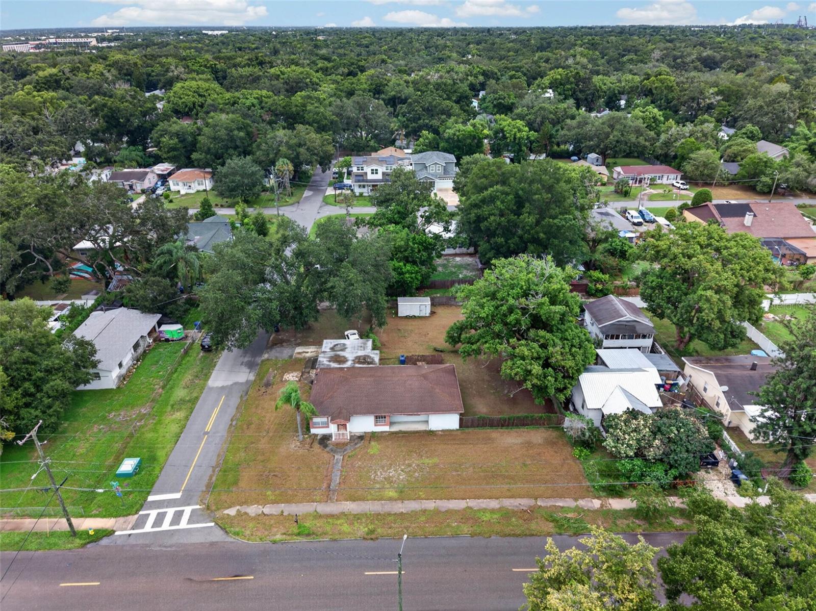 1302 E Sligh Ave Property Photo 56