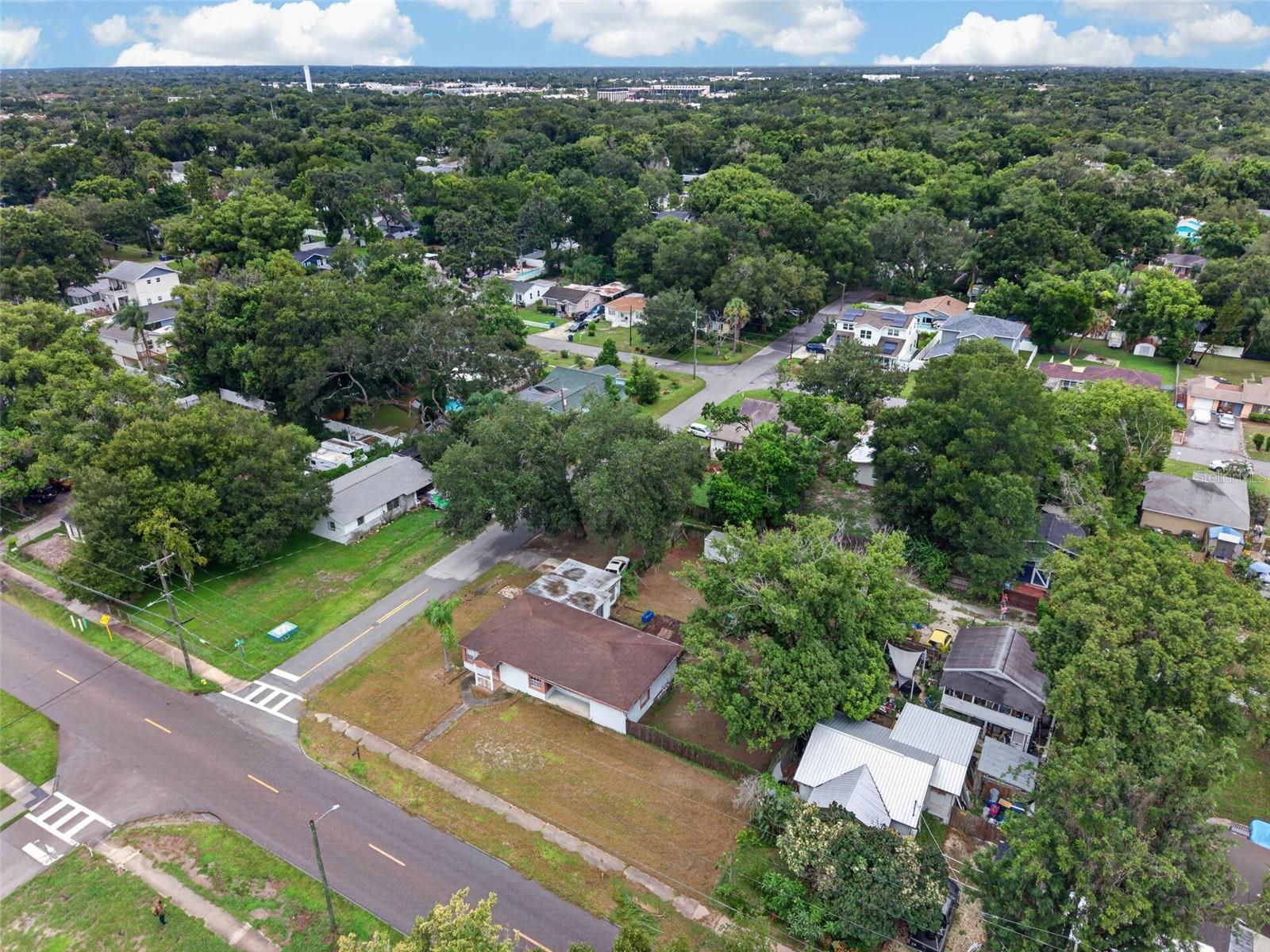 1302 E Sligh Ave Property Photo 58