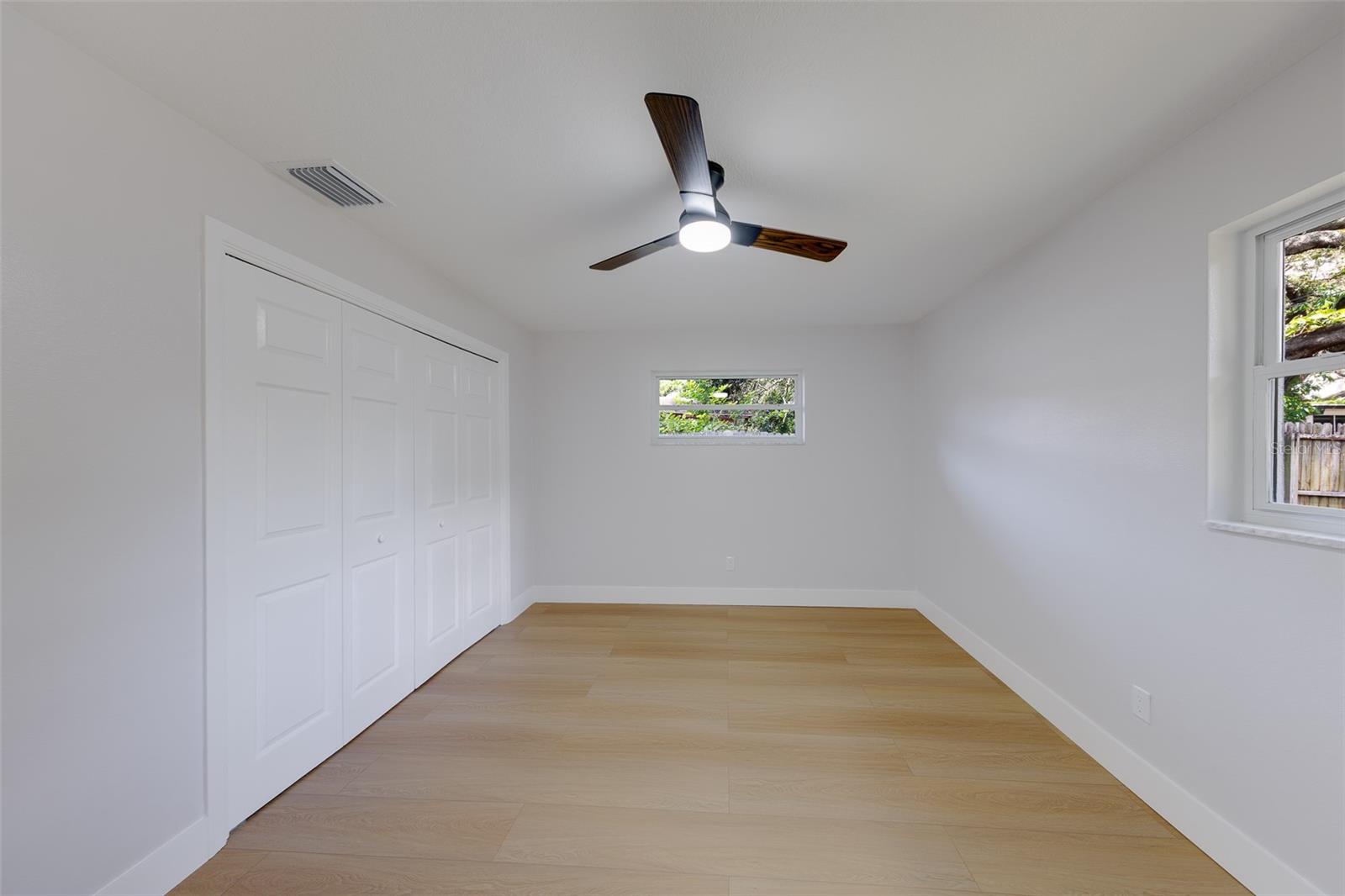 471 Sierra Cir E Property Photo 22