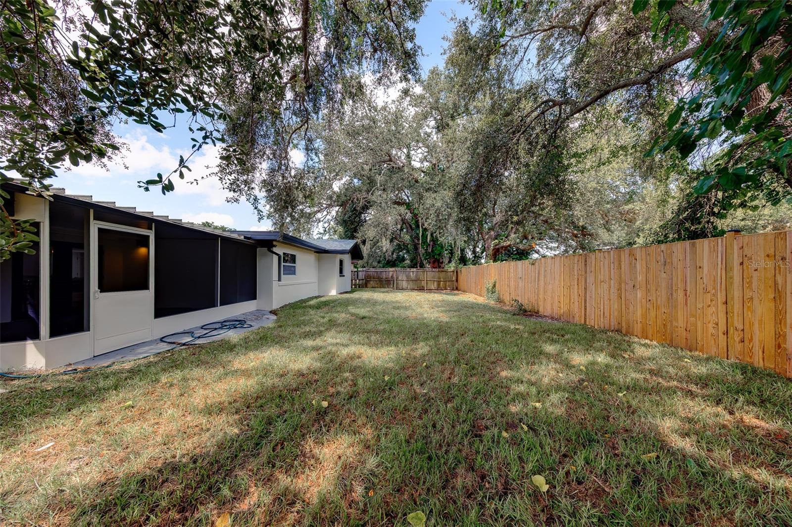 471 Sierra Cir E Property Photo 47
