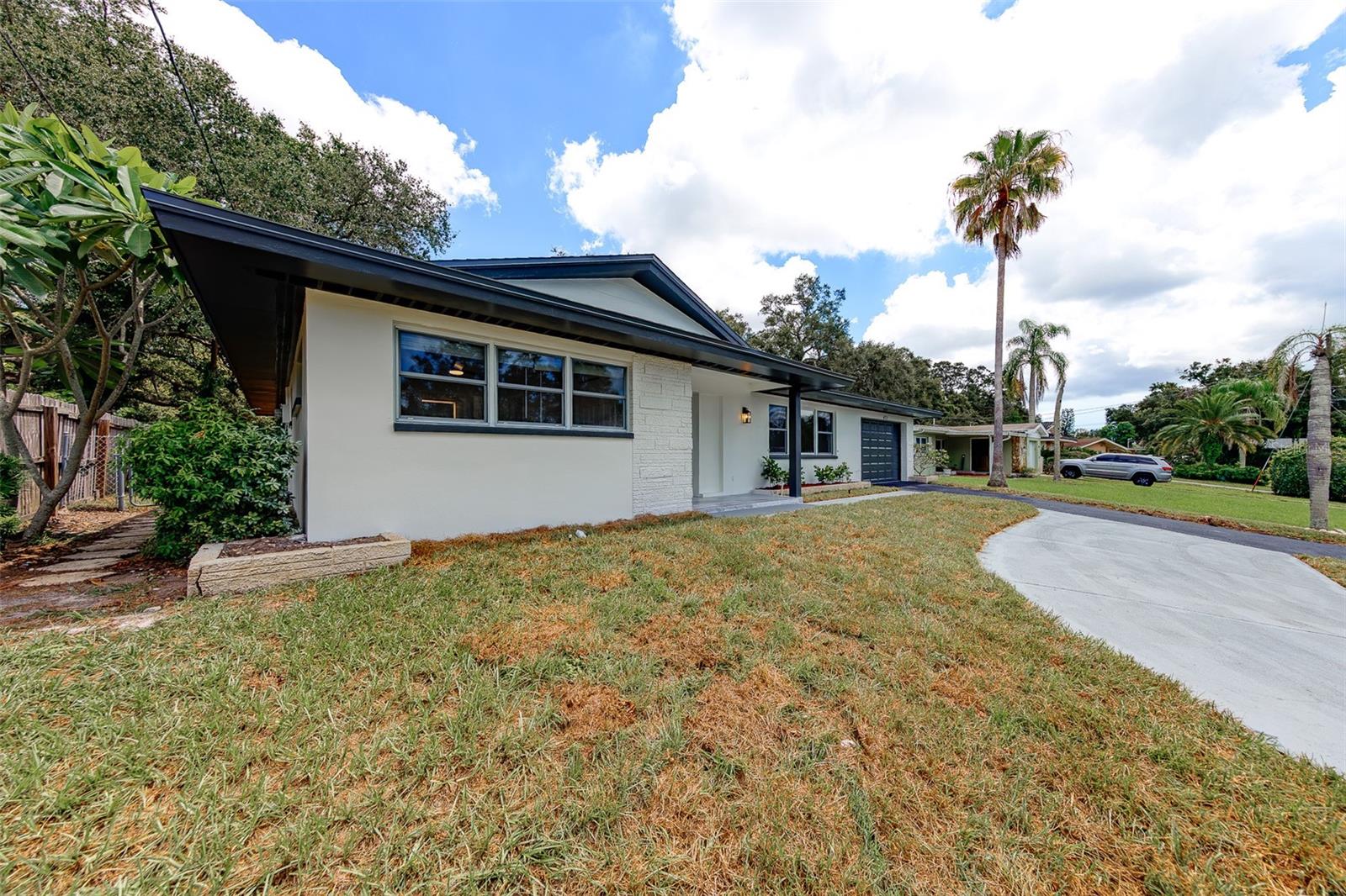 471 Sierra Cir E Property Photo 56