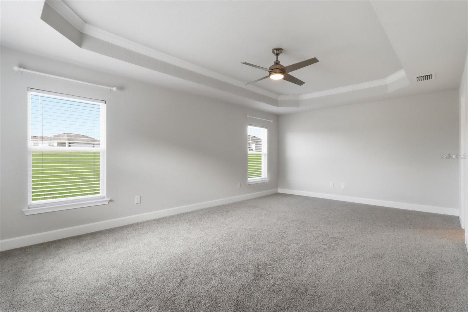 336 W Rexford Dr Property Photo 24
