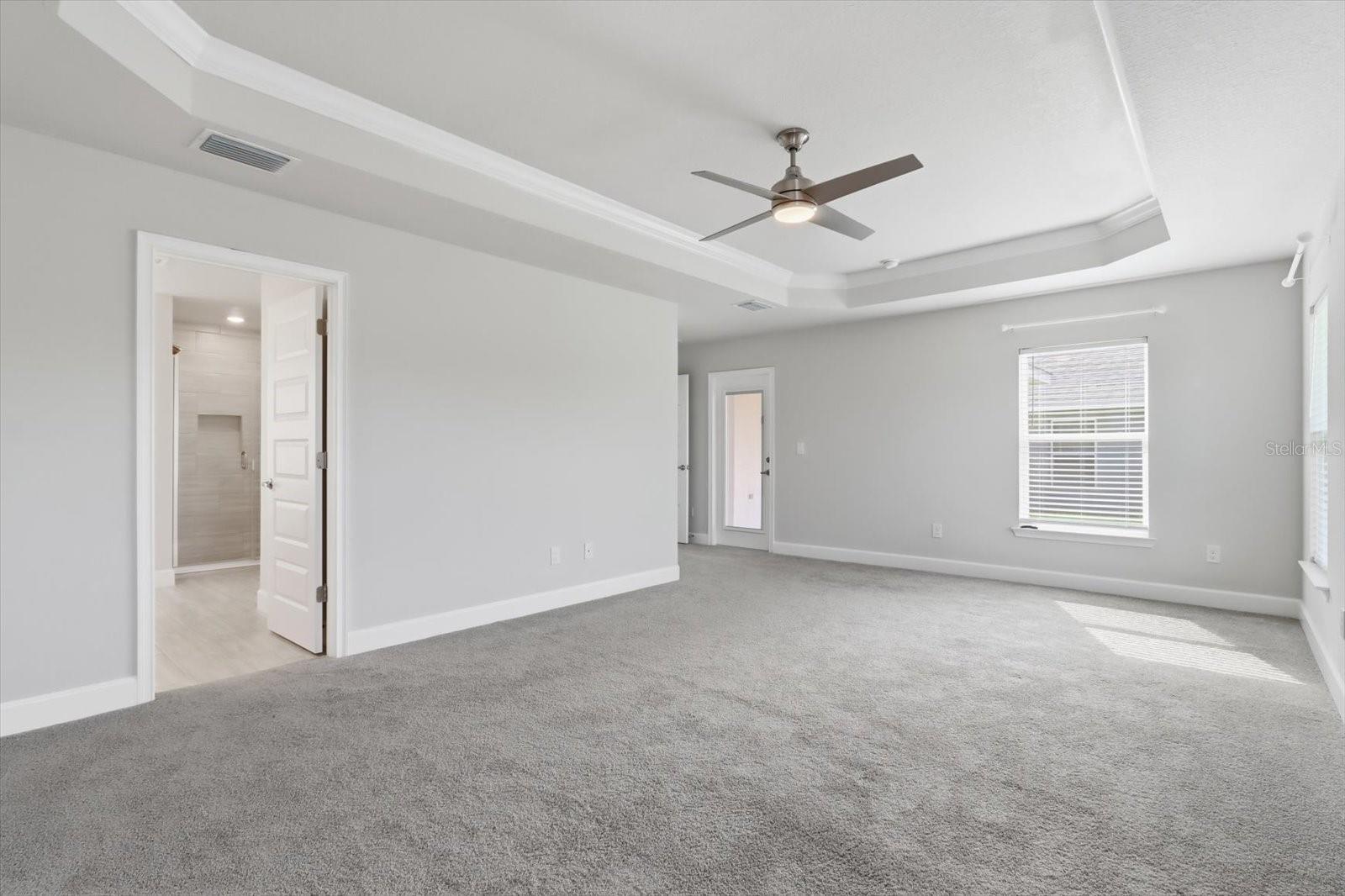336 W Rexford Dr Property Photo 25