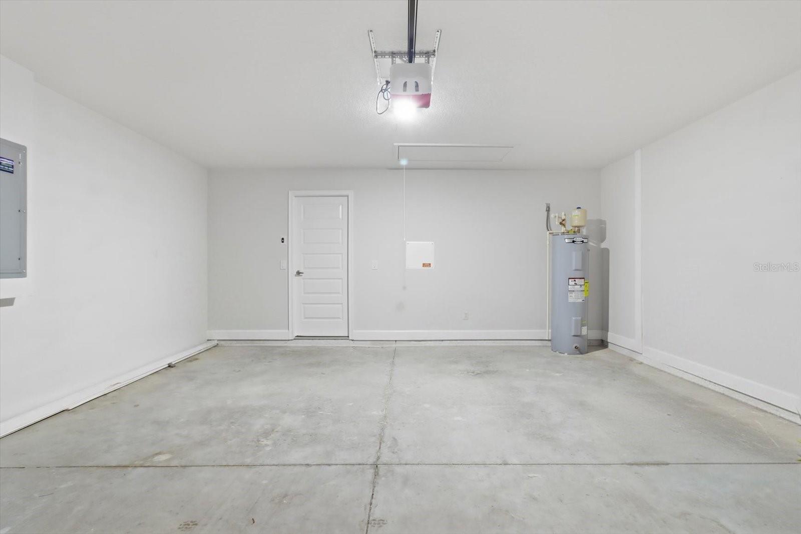 336 W Rexford Dr Property Photo 38