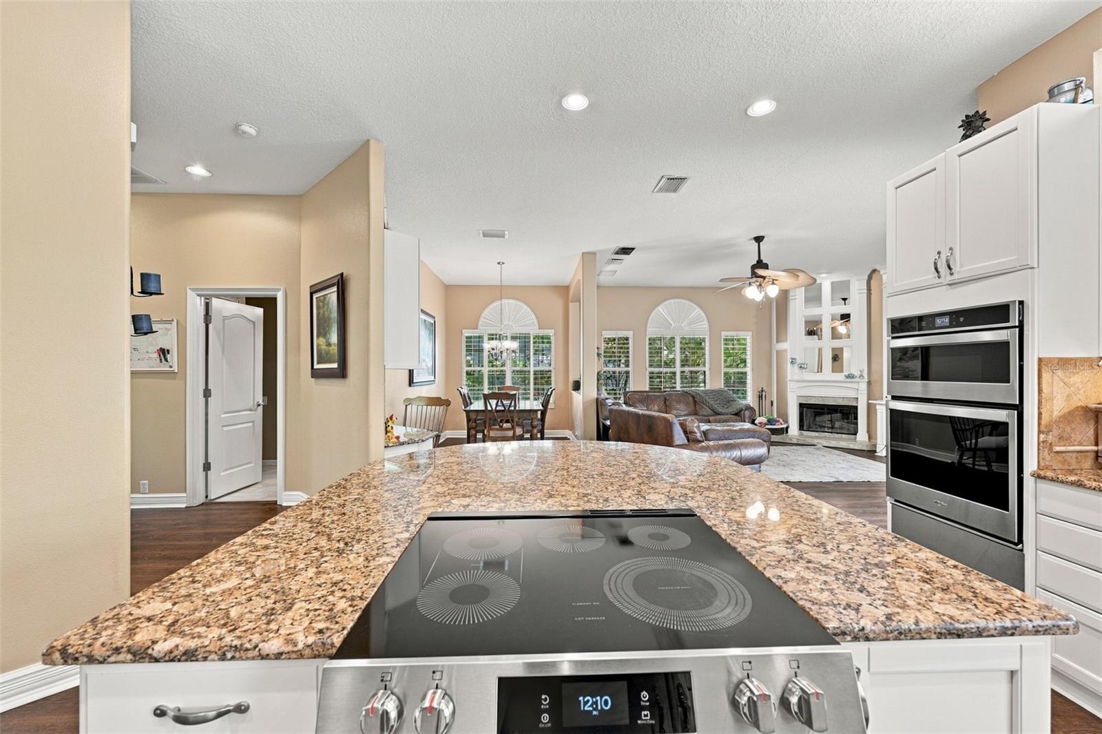 3921 Arlington Dr Property Photo 19