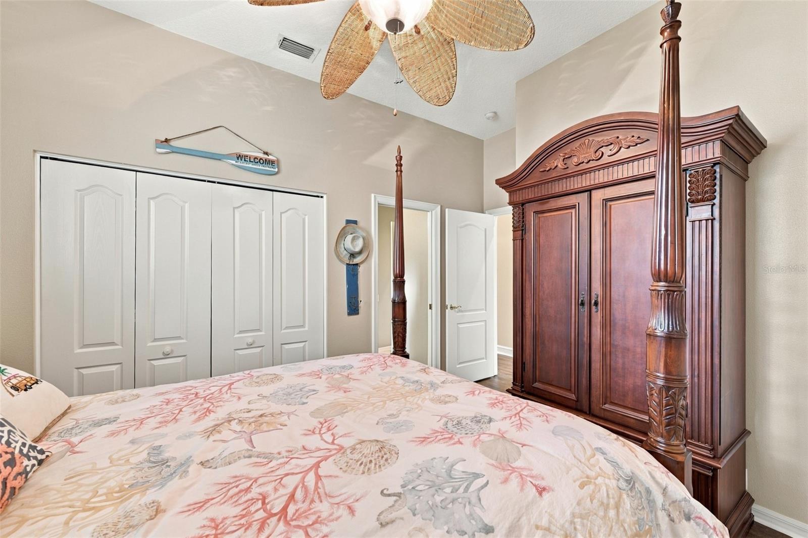 3921 Arlington Dr Property Photo 35