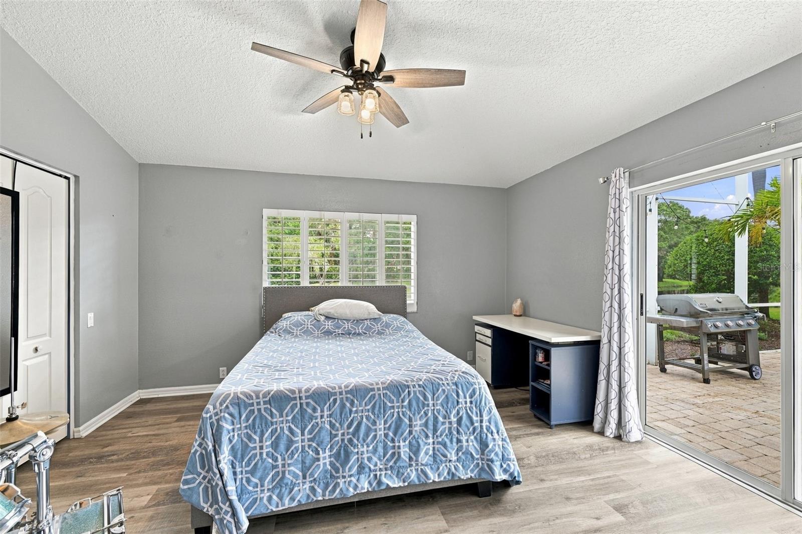 3921 Arlington Dr Property Photo 40