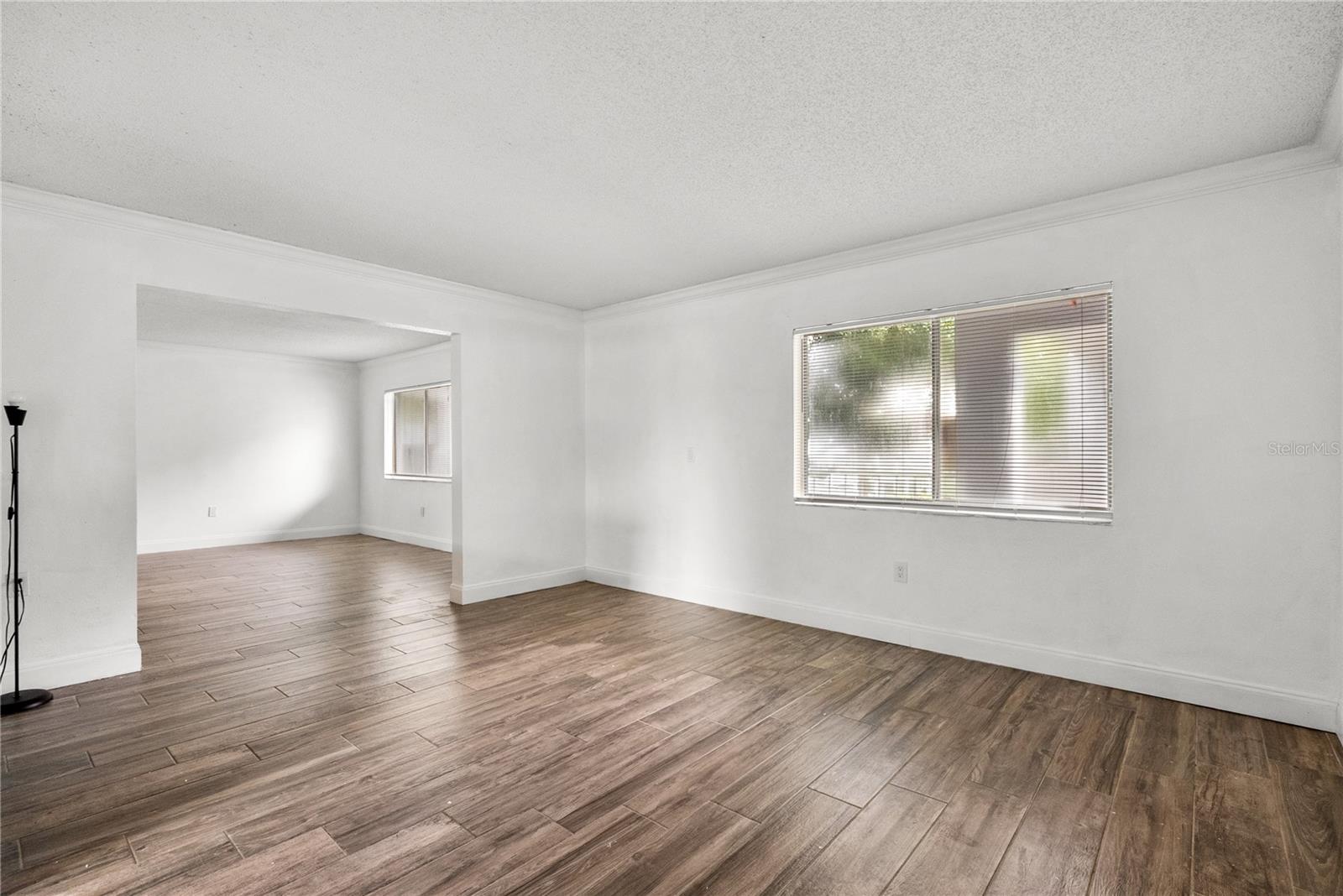 109 Oyster Bay Cir #220 Property Photo 17