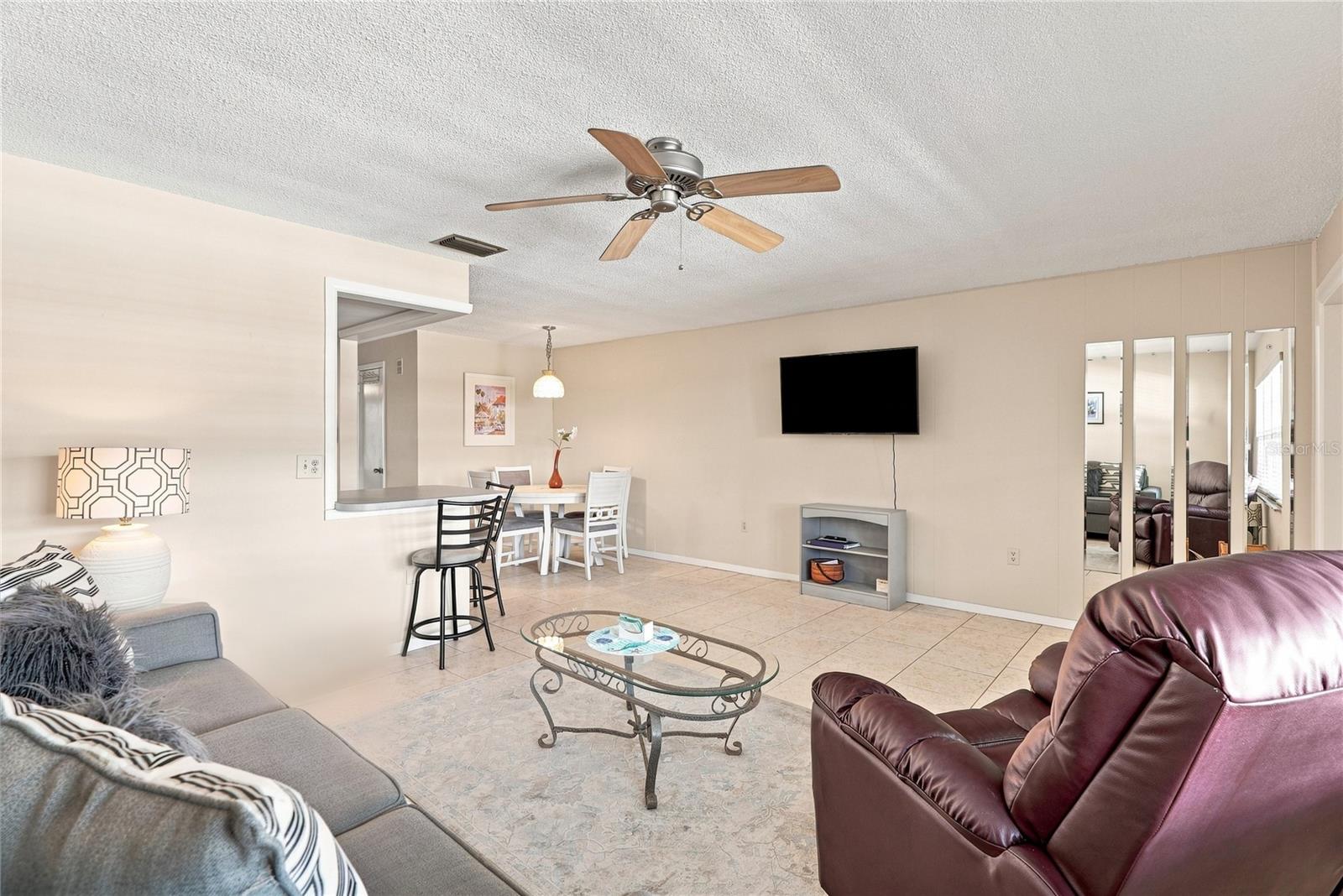650 Pinellas Point Dr S #232 Property Photo 7
