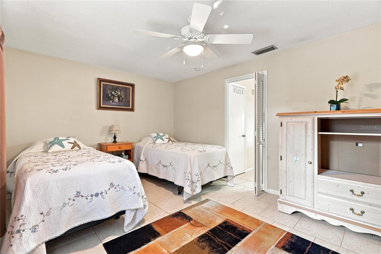 650 Pinellas Point Dr S #232 Property Photo 18