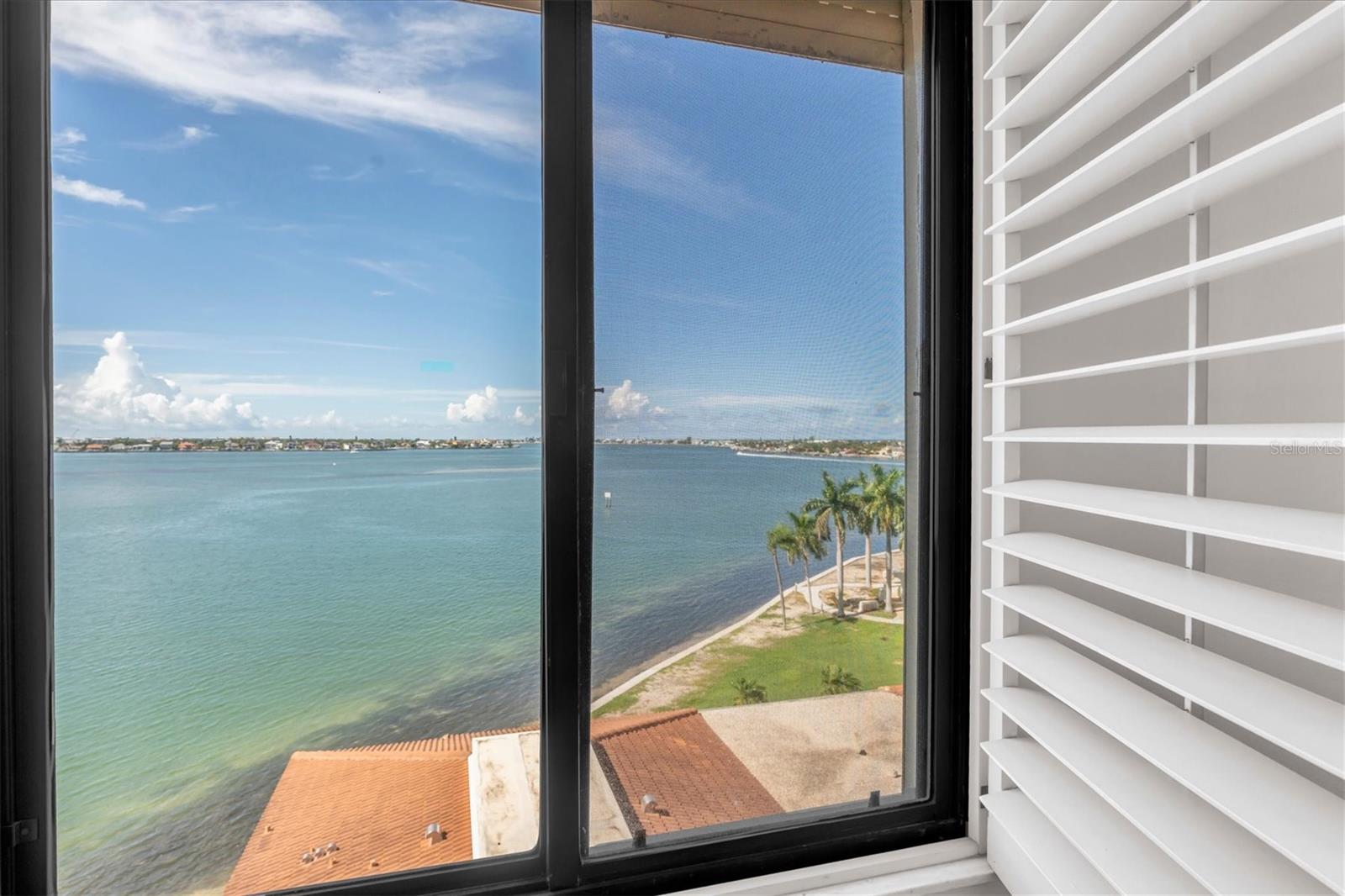6287 Bahia Del Mar Cir #602 Property Photo 23