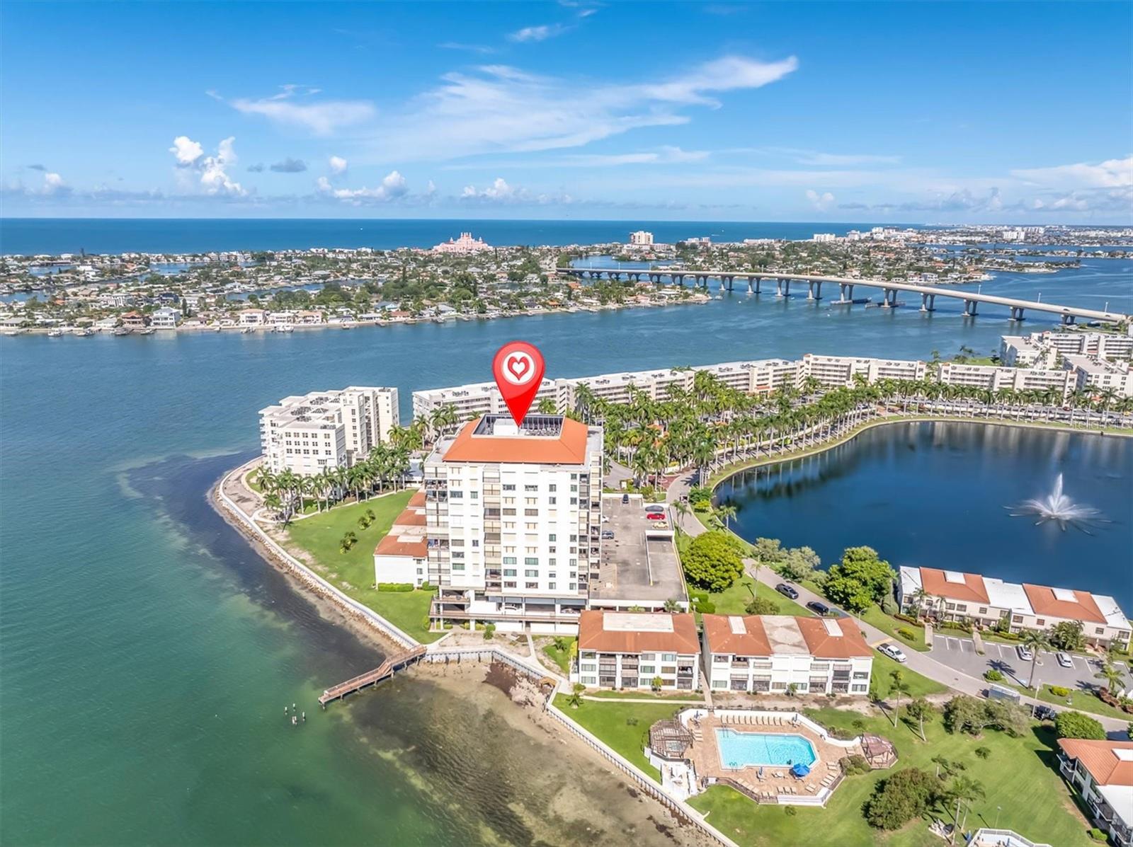 6287 Bahia Del Mar Cir #602 Property Photo 42