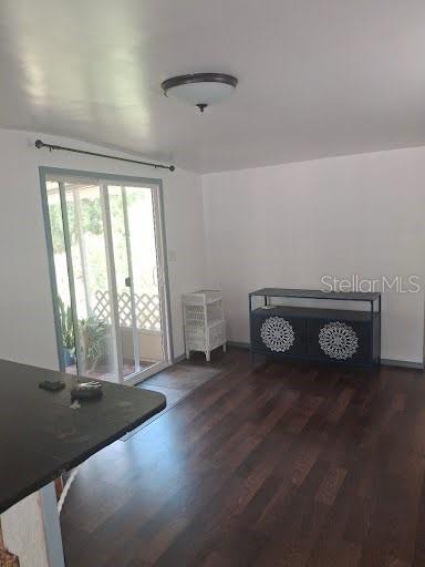 9723 Tom St Property Photo 2