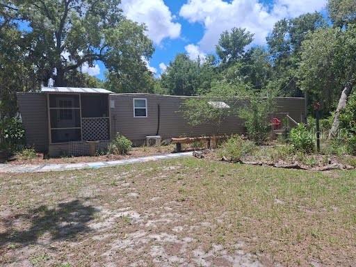 9723 Tom St Property Photo 15