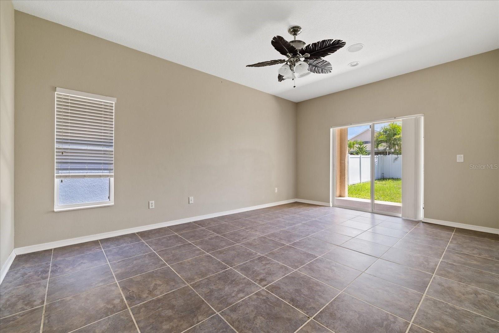 1833 Mira Lago Cir Property Photo 16
