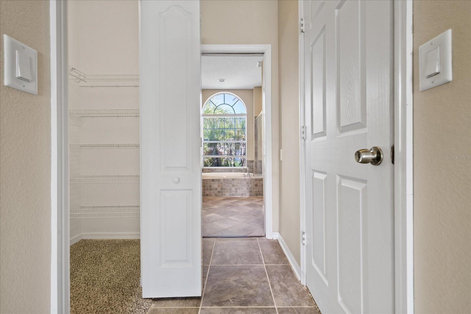 1833 Mira Lago Cir Property Photo 20