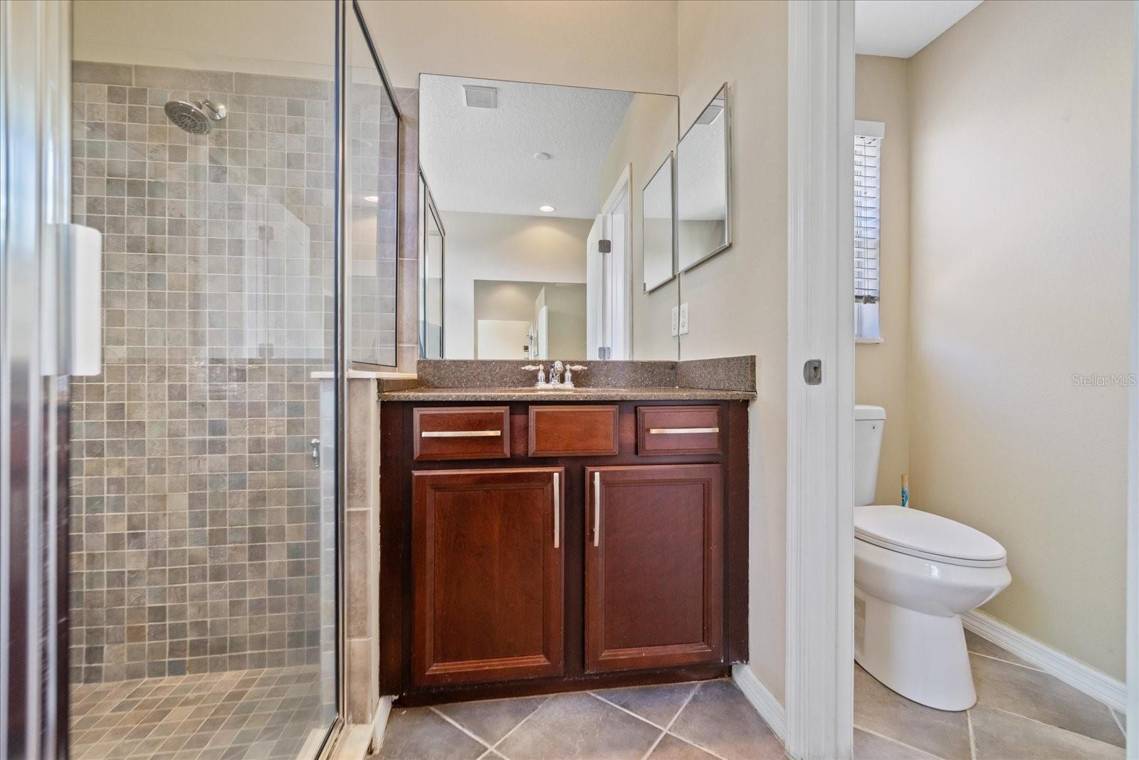 1833 Mira Lago Cir Property Photo 23