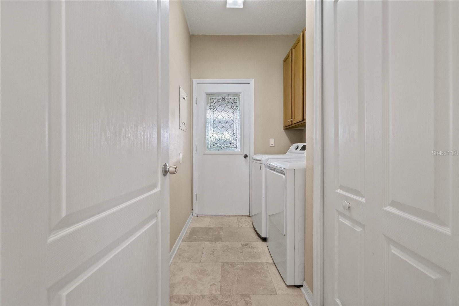 1833 Mira Lago Cir Property Photo 26