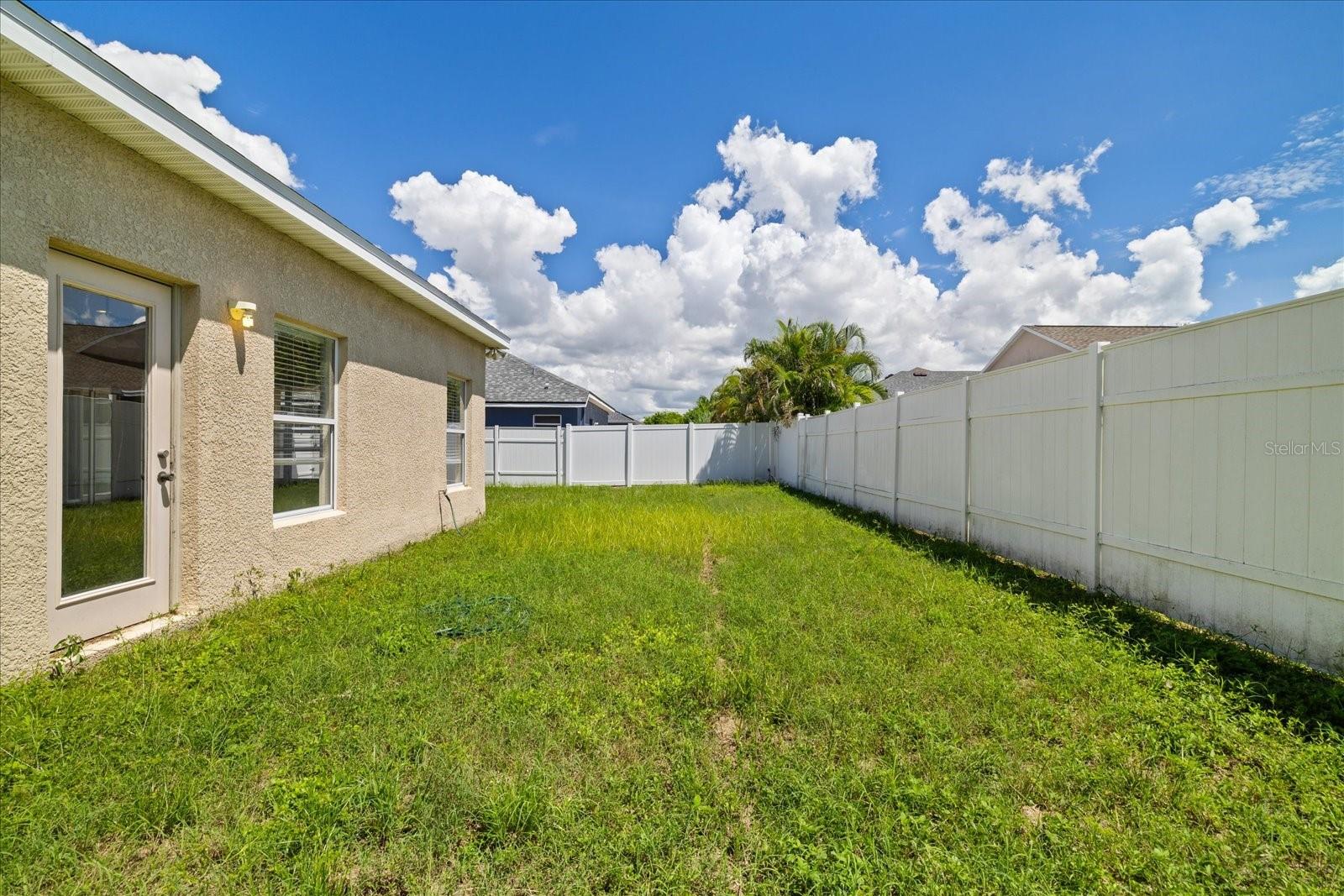 1833 Mira Lago Cir Property Photo 36