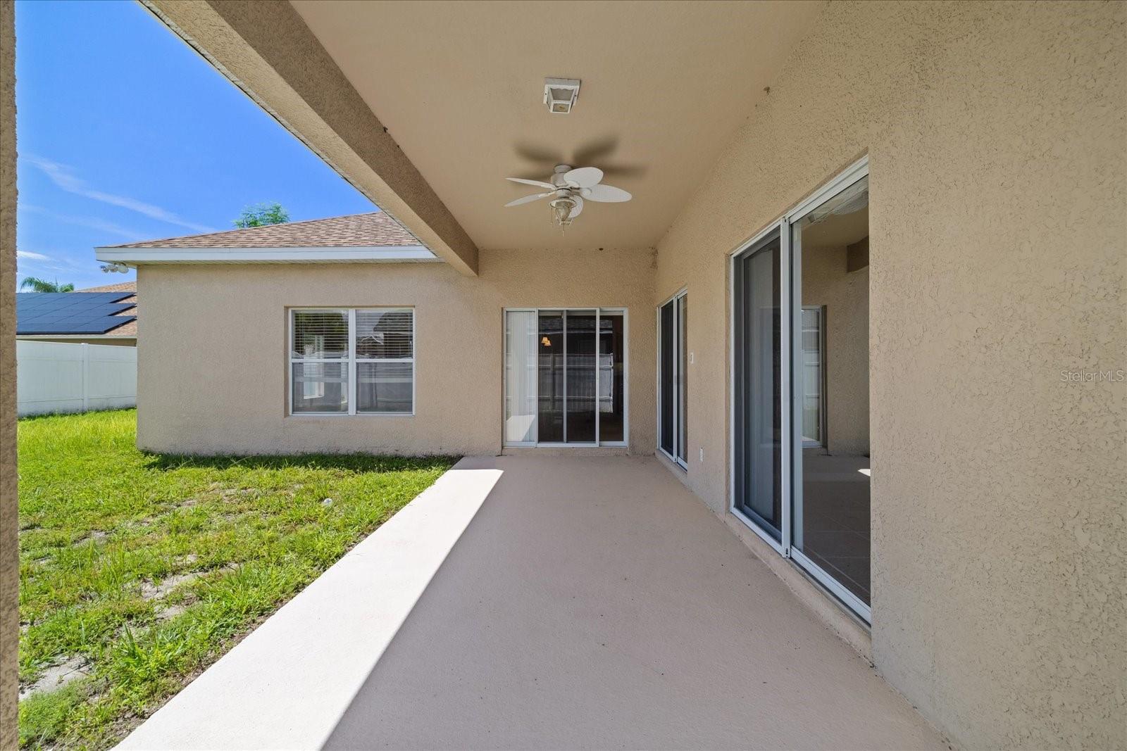 1833 Mira Lago Cir Property Photo 39