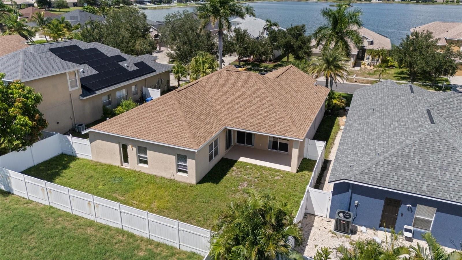 1833 Mira Lago Cir Property Photo 51
